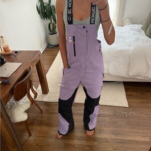 Montec Fawk W Ski Pants/ Bibs in Lavender/ Black Sz S